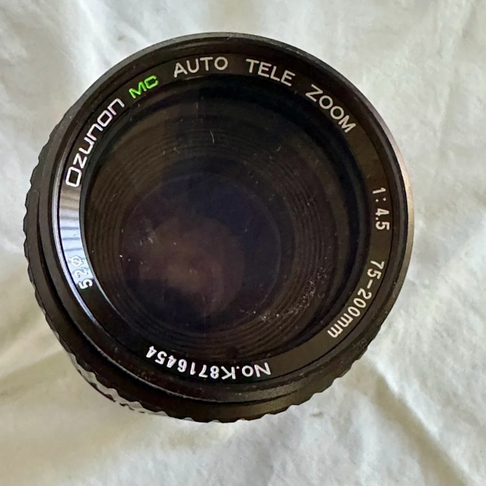 VINTAGE 1980s OZUNON MC AUTO TELE ZOOM TELEPHOTO SLR CAMERA LENS 75-200mm f 4.5